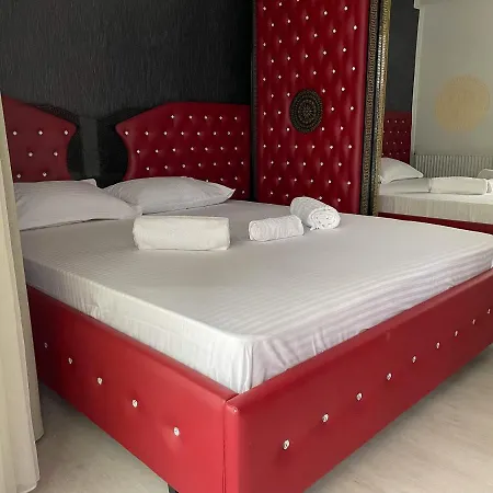 Apartament Hugo - Bychoice 아파트 *